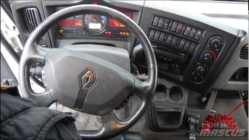 Renault D 210 Lastbiler til transport af drikkevarer