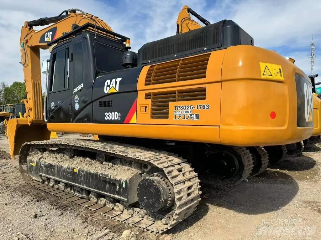 CAT 330 D2 Midi-gravemaskiner 7t - 12t