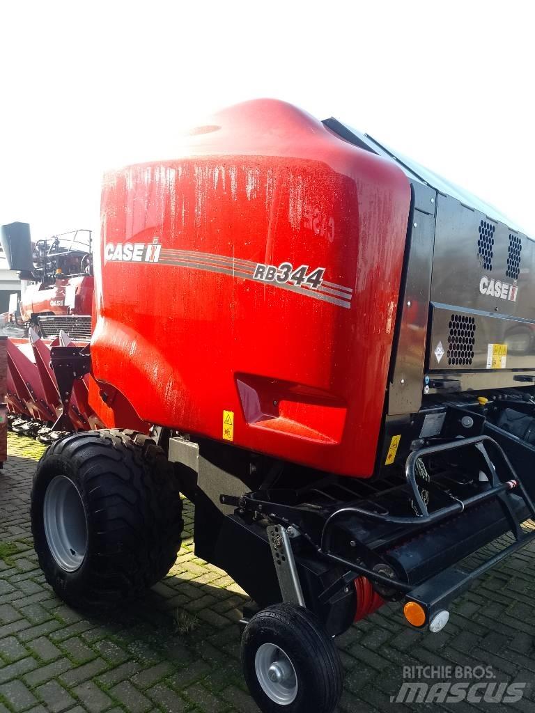 Case IH RB 344 Rundballe-pressere