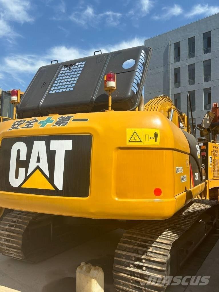 CAT 320D Gravemaskiner på larvebånd