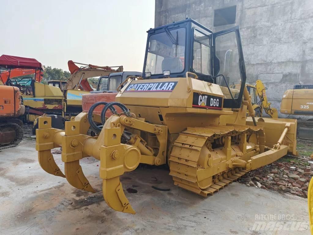 CAT D 6 G Bulldozer på larvebånd