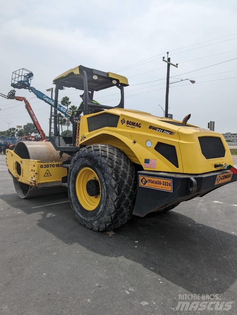 Bomag BW 211 DH-5 Enkelt tromle