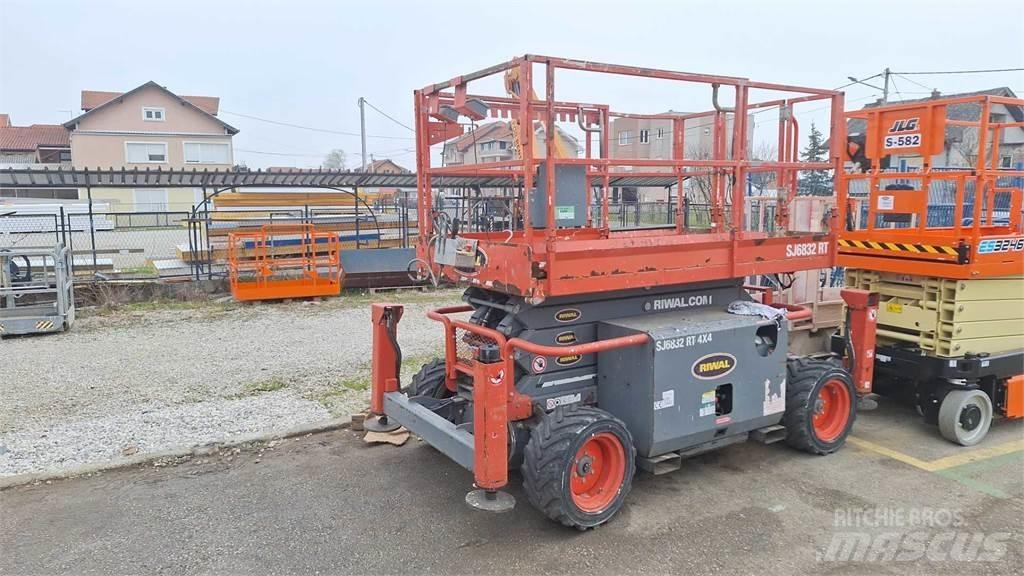 SkyJack SJ6832RTE Saxlifte