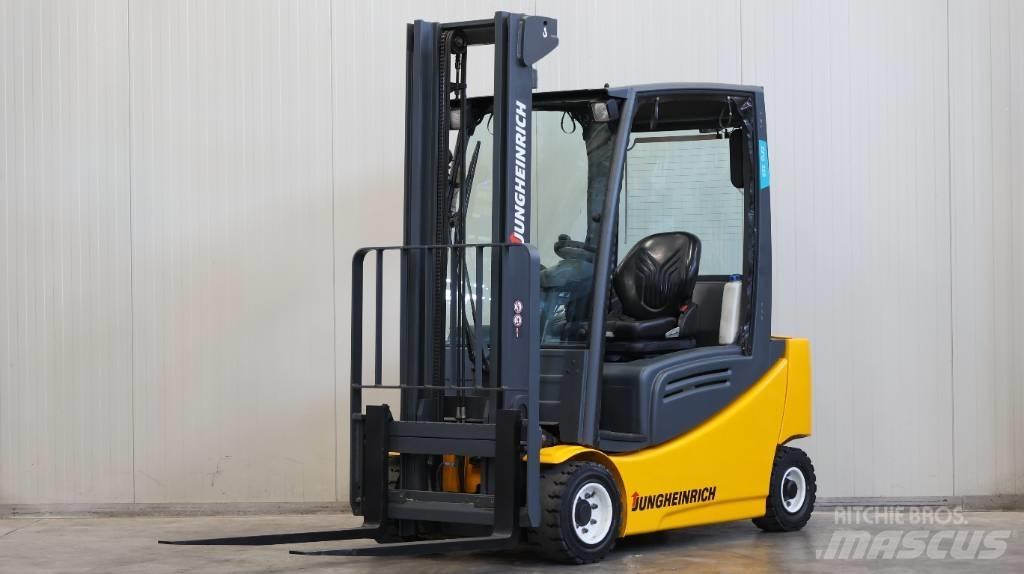 Jungheinrich EFG 320 El gaffeltrucks
