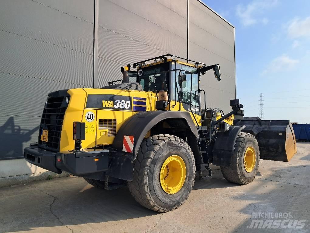 Komatsu WA380-8E0 Læssemaskiner på hjul