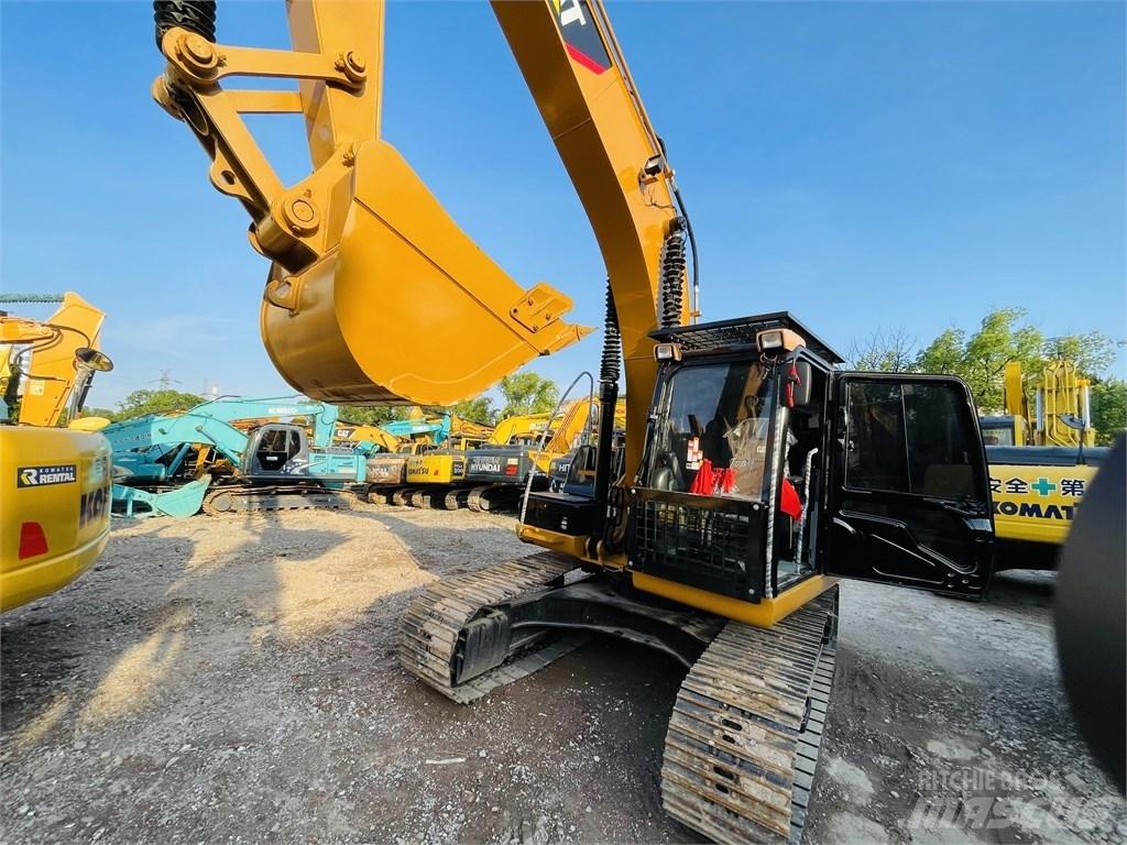 CAT 320d2l Gravemaskiner på larvebånd