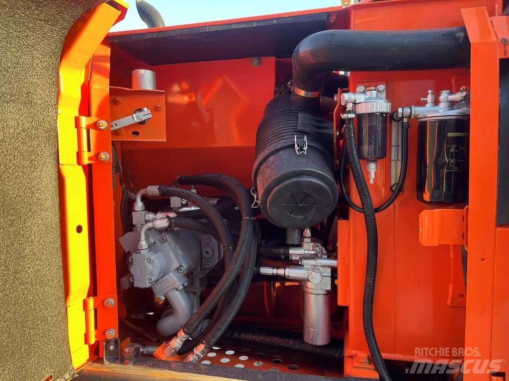 Hitachi ZX 70 Gravemaskiner på larvebånd