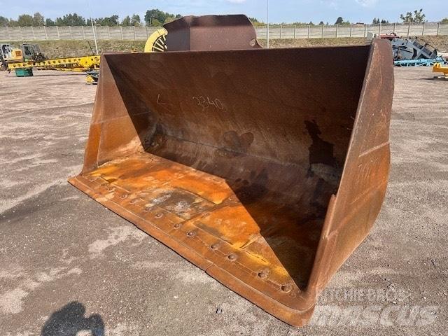 Volvo L 220 E BUCKET Skovle