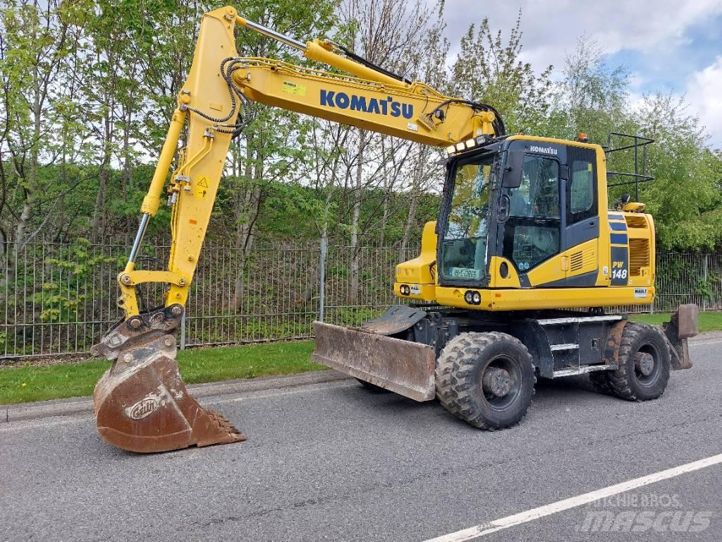 Komatsu PW148-11 Gravemaskiner på hjul