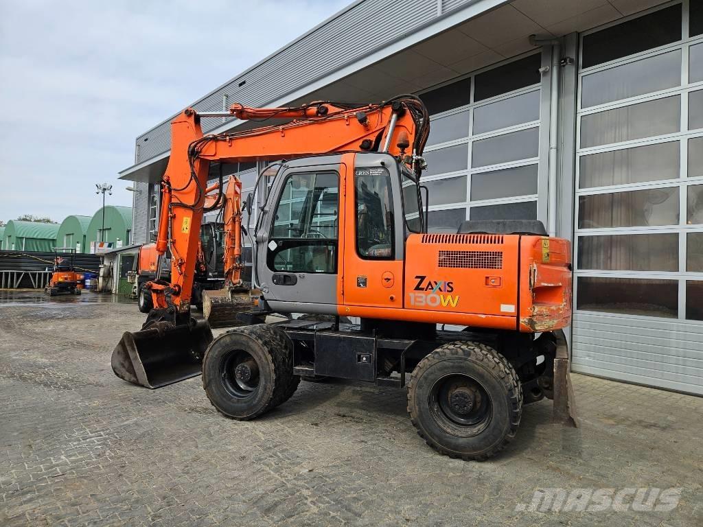 Hitachi ZX130W Gravemaskiner på hjul