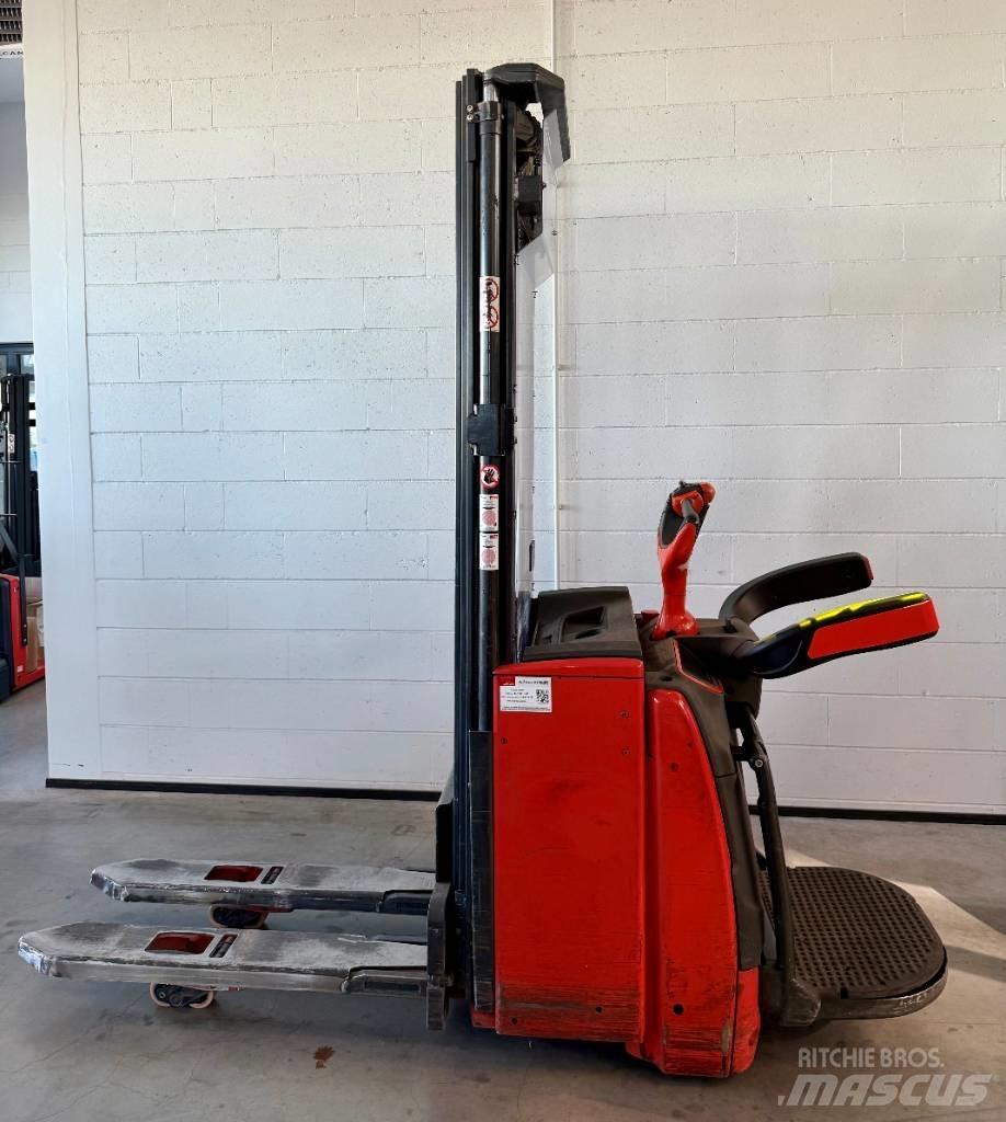 Linde L16APi/1173 Selvkørende stablere
