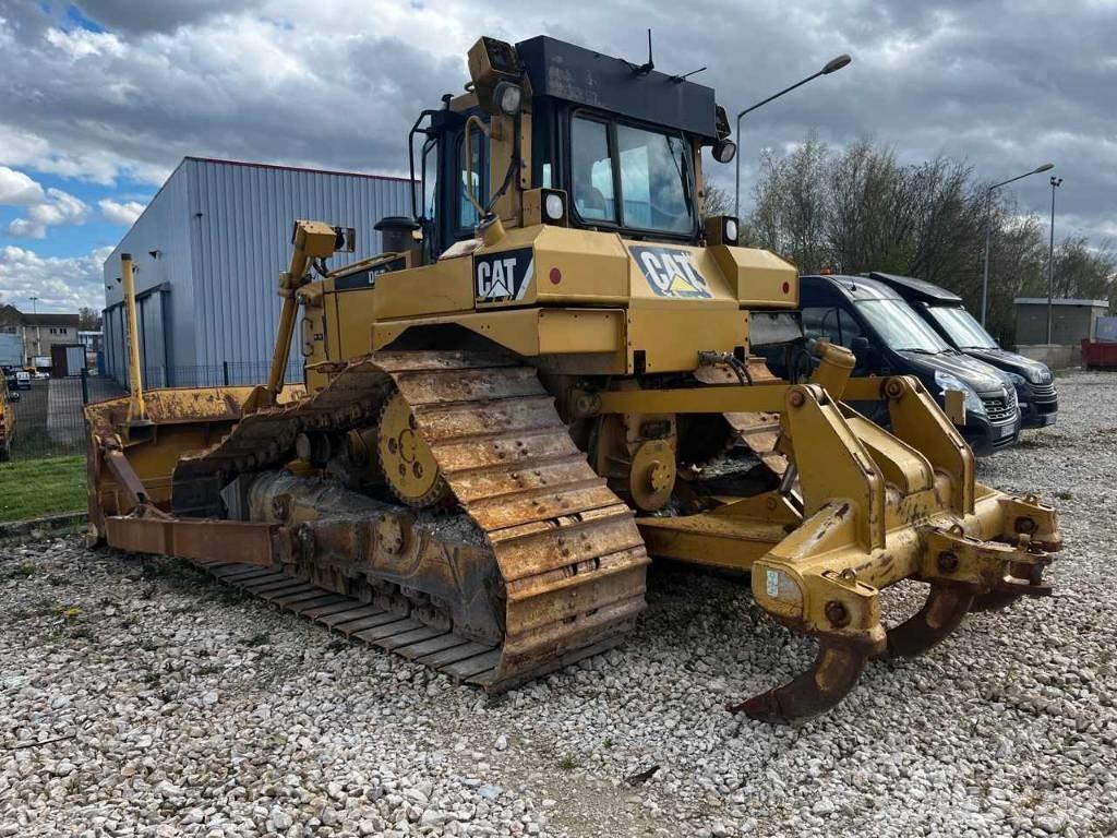 CAT D 6 T LGP Bulldozer på larvebånd