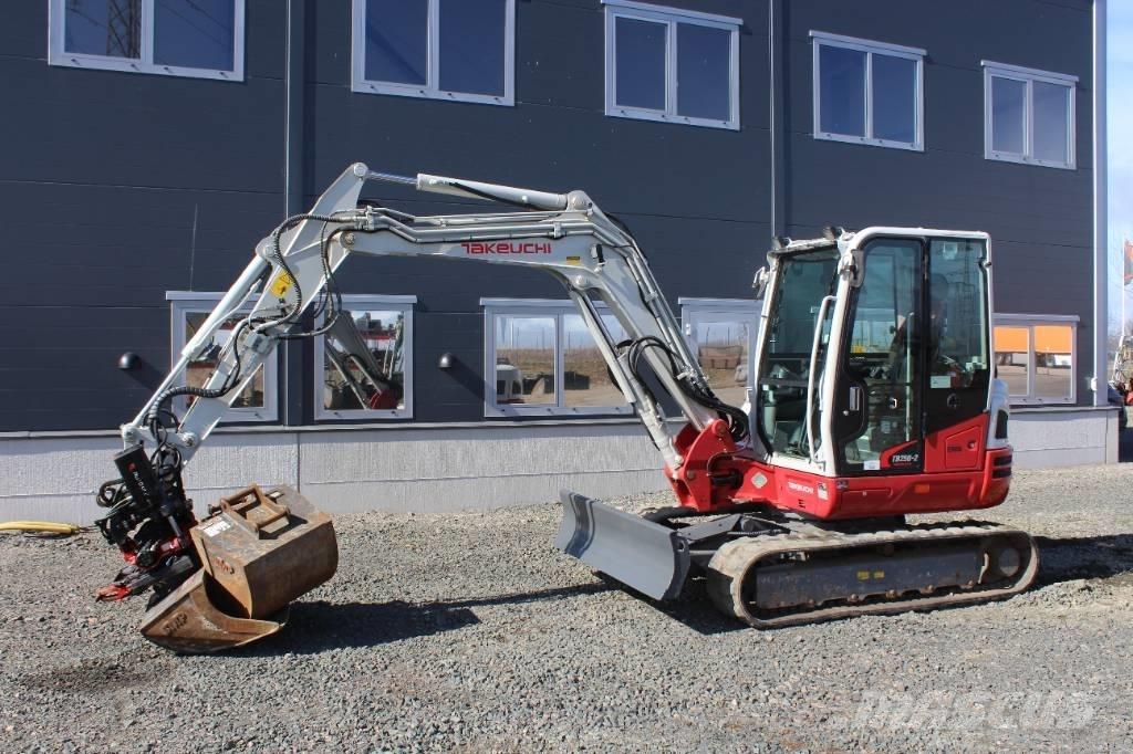 Takeuchi TB 250 Minigravemaskiner