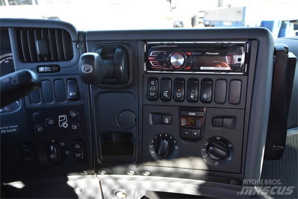 Scania G440 8X4 Lastbil med kran