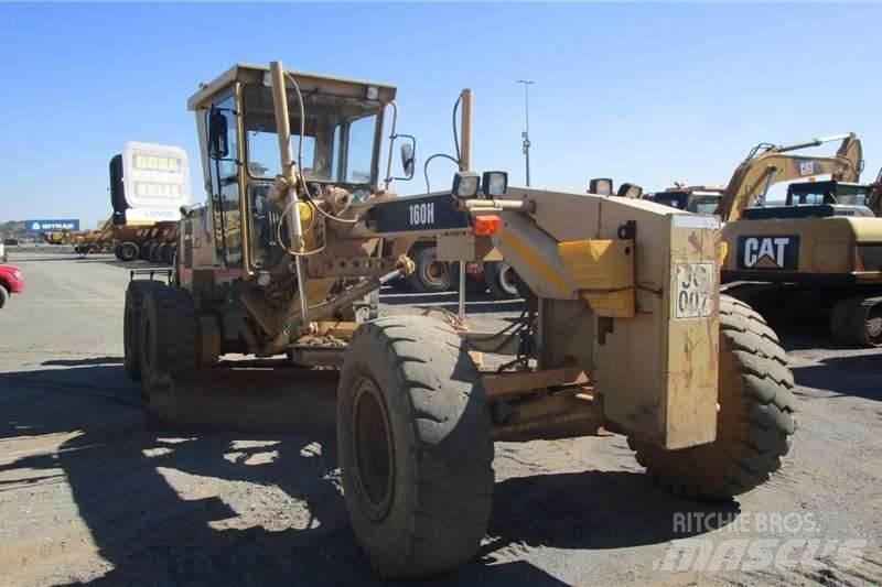 CAT 160H Vejhøvle / Gradere
