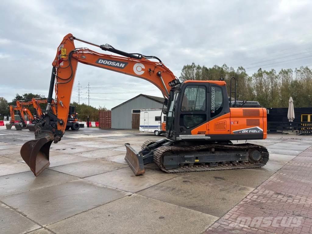 Doosan DX140LC-7 Gravemaskiner på larvebånd