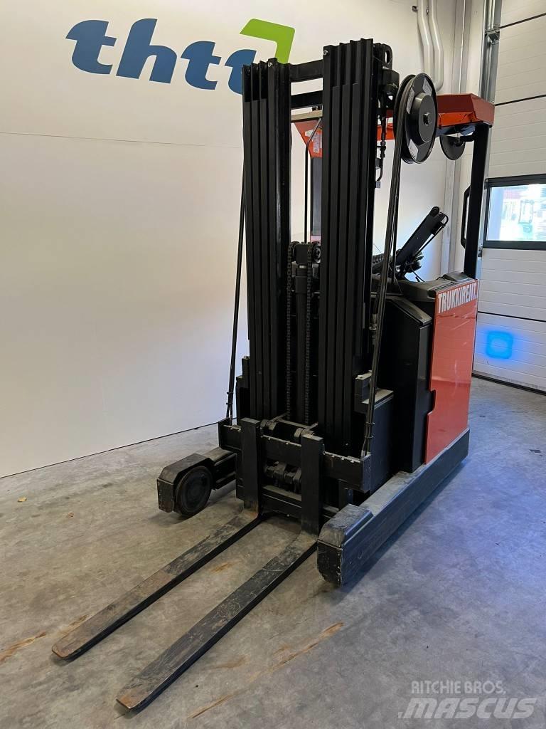 BT RR E 160 M Reachtruck