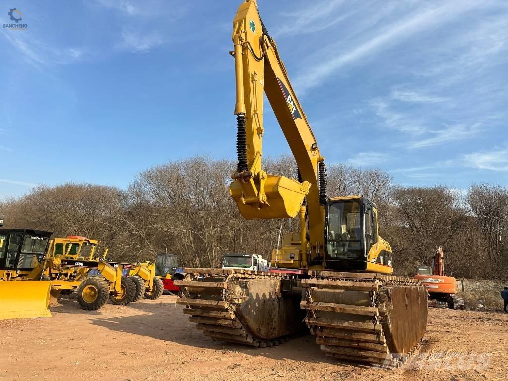 CAT 320CL Amfibiegravemaskine