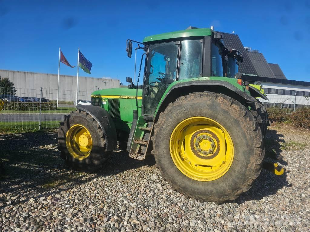 John Deere 6910 Traktorer