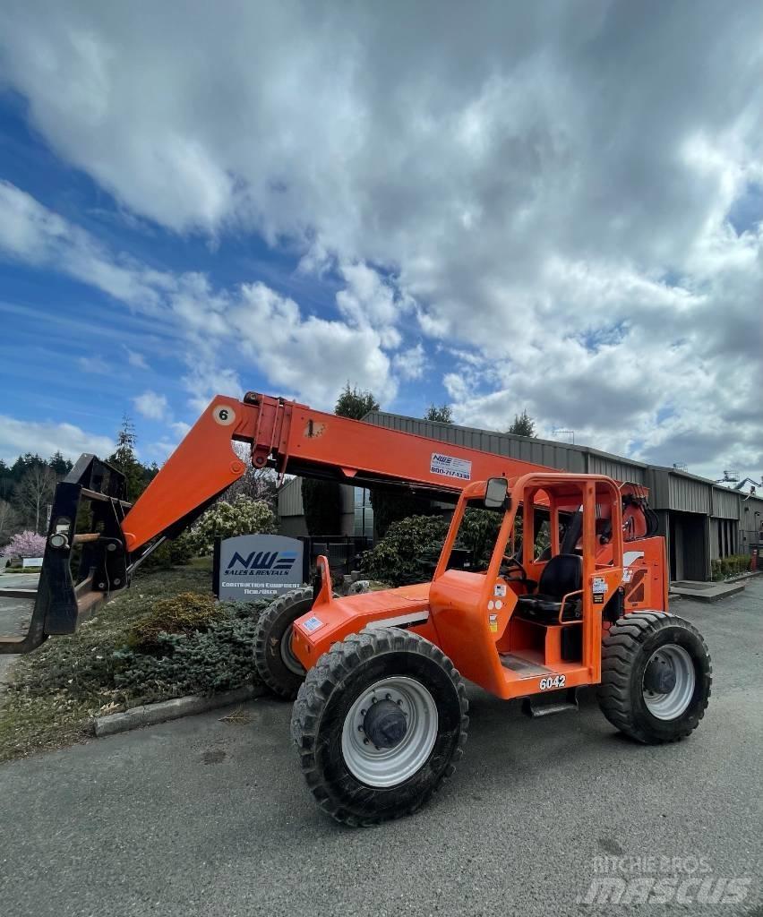 JLG 6042 Terrængående gaffeltruck