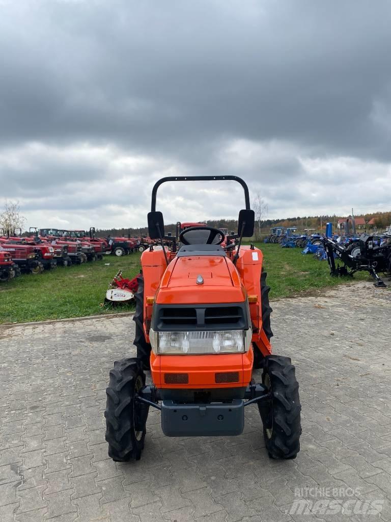 Kubota GL 240 Kompakte traktorer