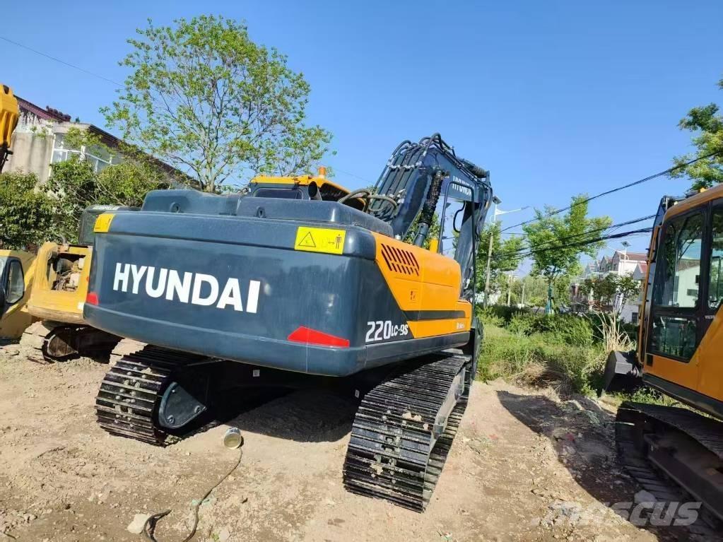 Hyundai 220lc-9s Midi-gravemaskiner 7t - 12t