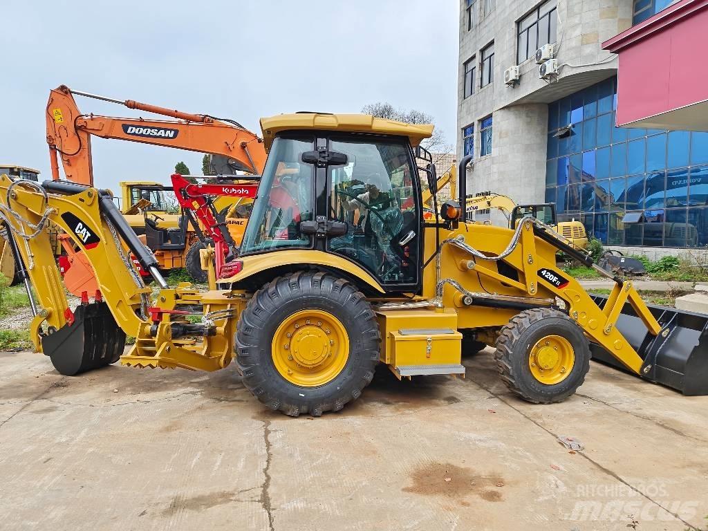 CAT 420 F Rendegravere