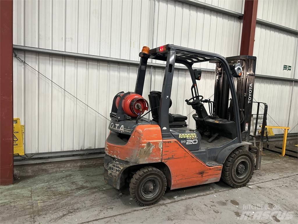 Toyota 02-8FGF20 LPG gaffeltrucks