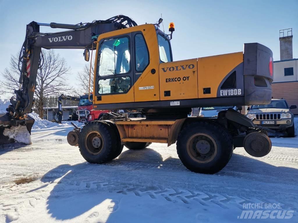 Volvo EW 180 B Gravemaskiner på hjul