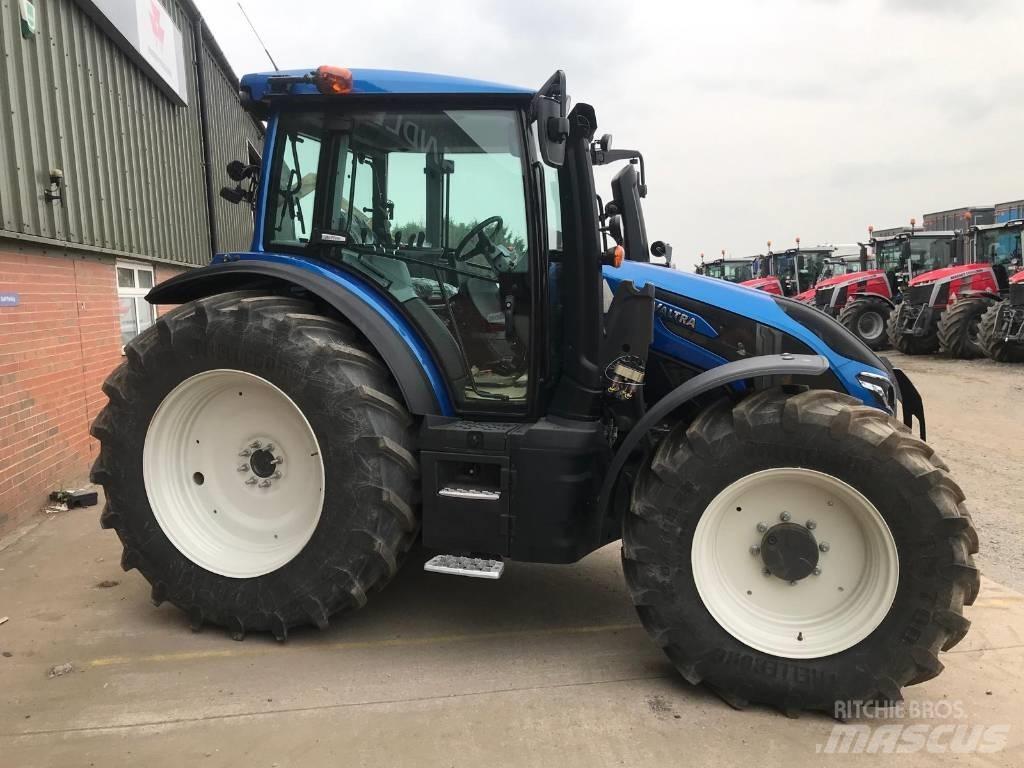 Valtra G 135 A Traktorer