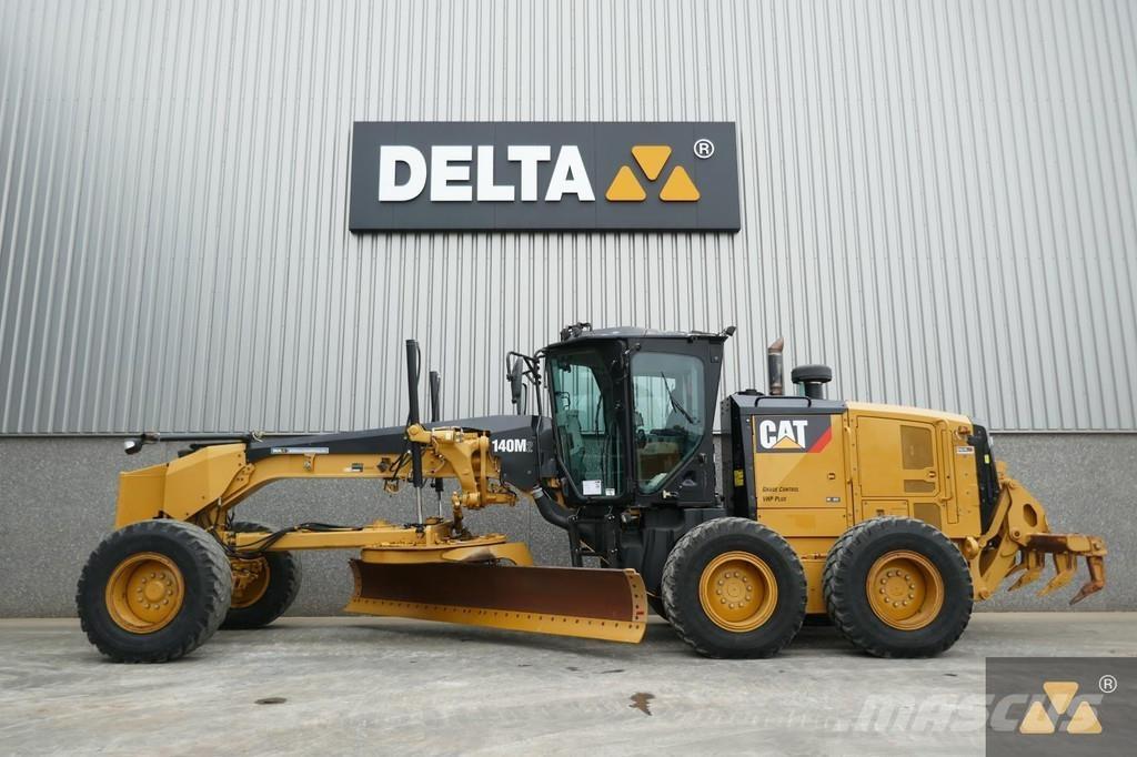CAT 140M2 Vejhøvle / Gradere