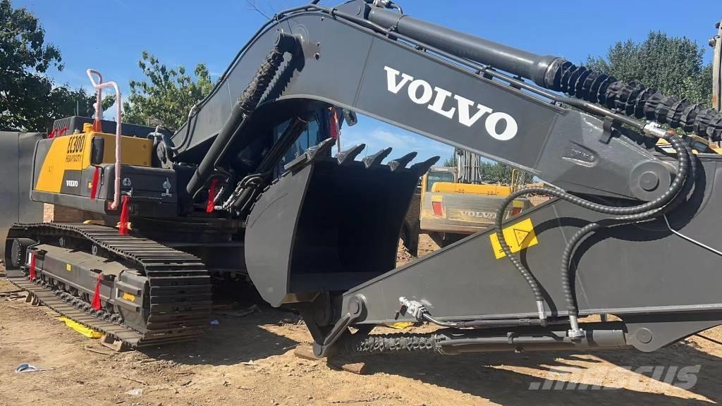 Volvo EC300 D Minigravemaskiner
