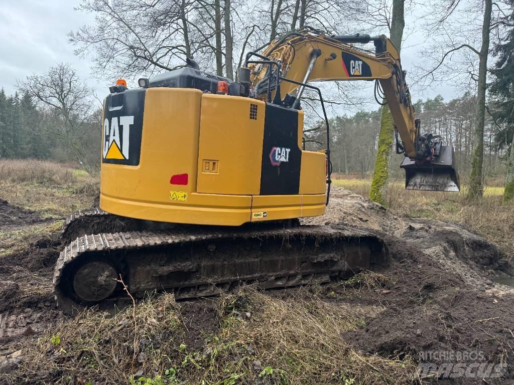 CAT 325 FLCR Gravemaskiner på larvebånd