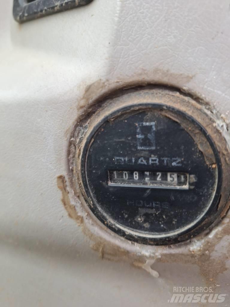Fiat-Kobelco E215 Gravemaskiner på larvebånd