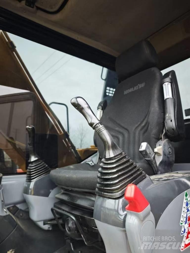 Komatsu 130LC-7 Gravemaskiner på larvebånd