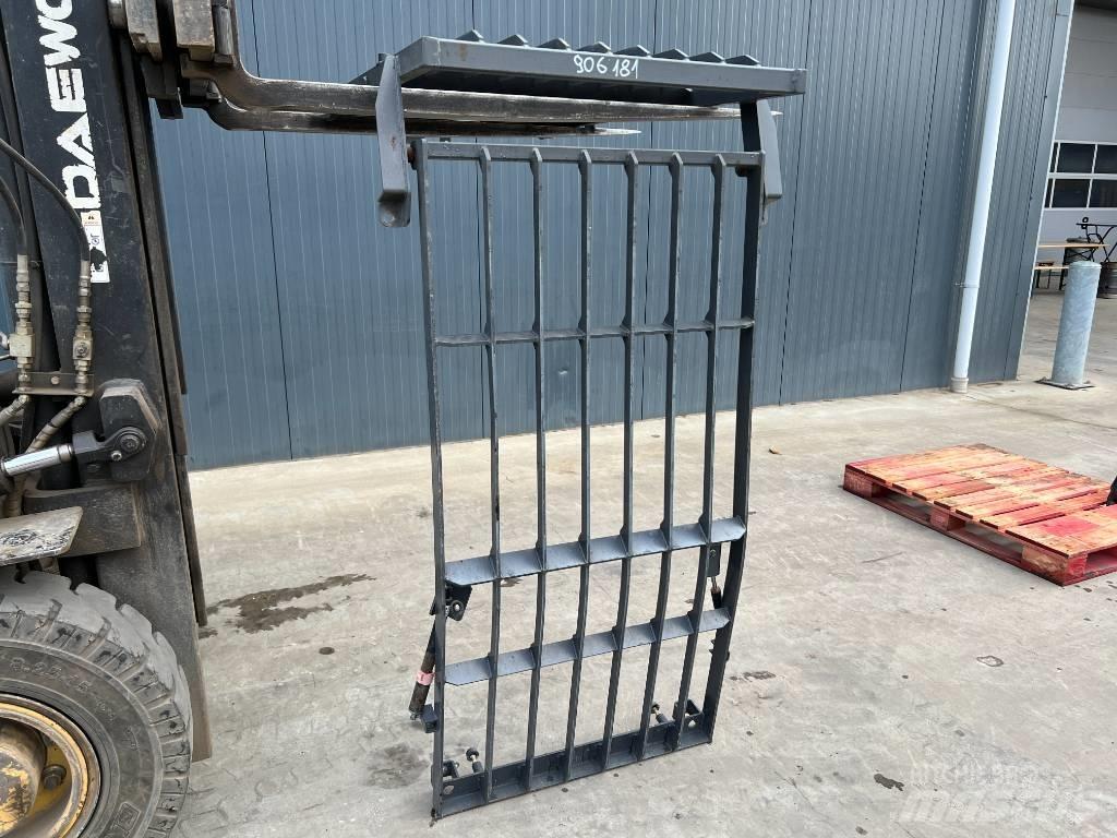 Doosan DX180 / DX225 Kabiner og interiør