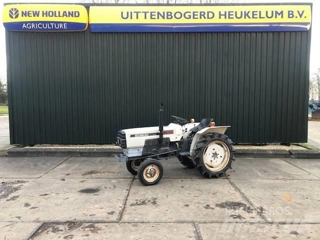  Kumiai ST1620 Kompakte traktorer