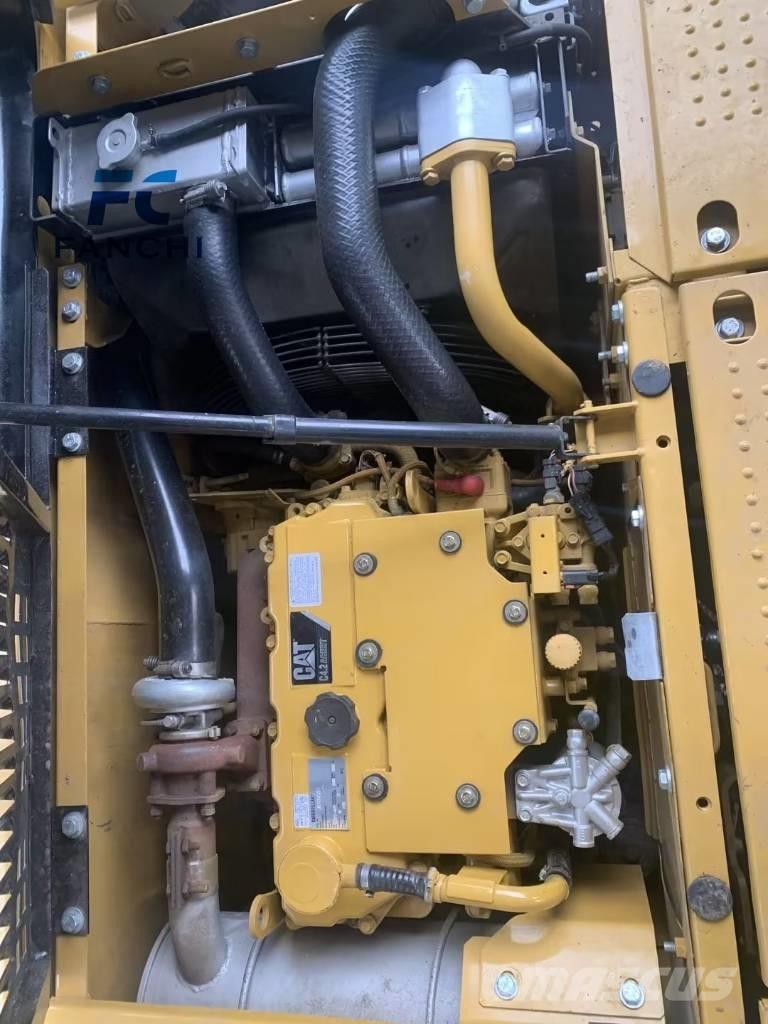 CAT 312 D Gravemaskiner på larvebånd