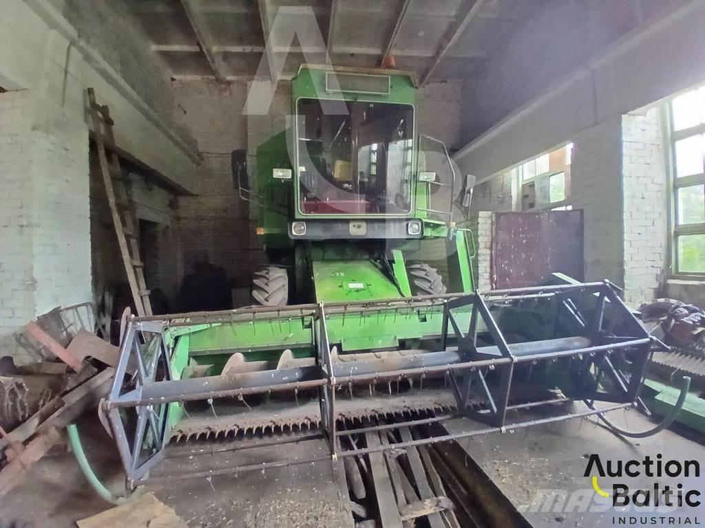 John Deere 1055 Mejetærskere