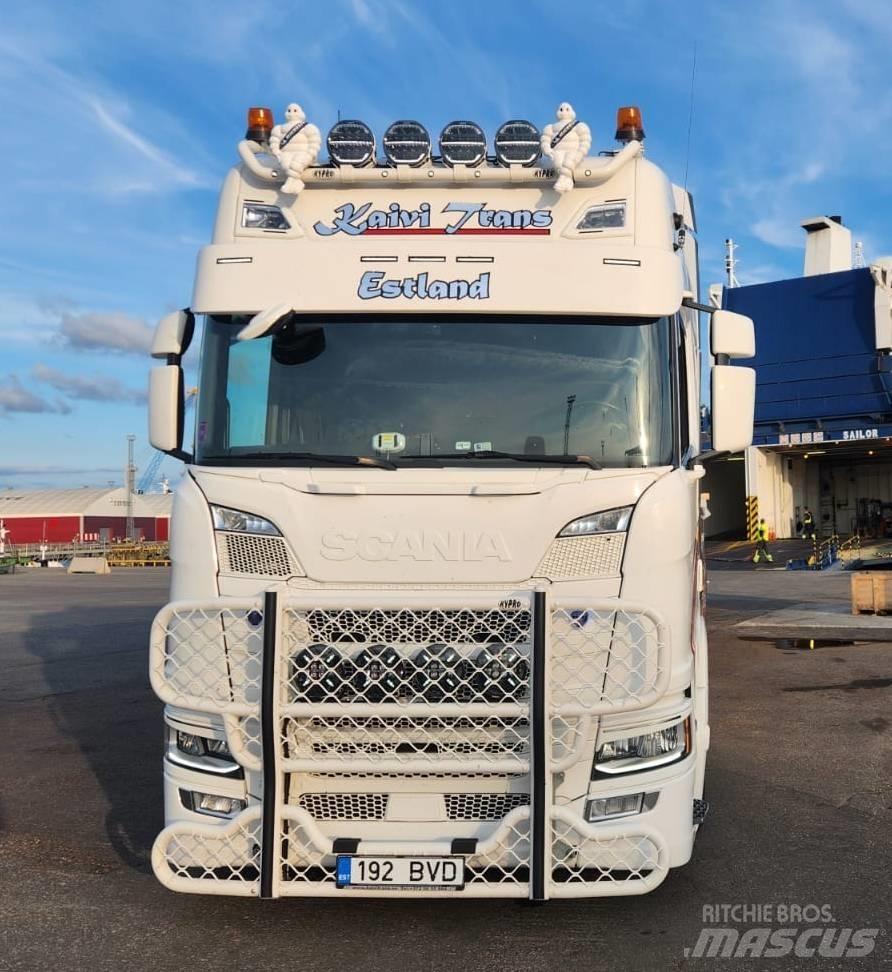 Scania R 450 A4X2LB Trækkere