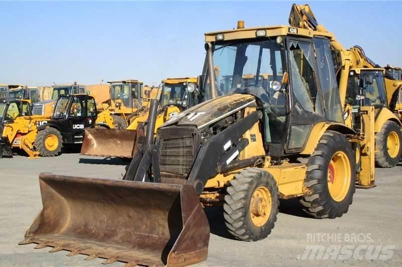 CAT 424D Rendegravere