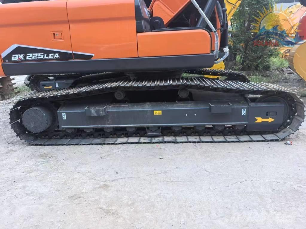 Doosan DX 225 LC-9C Gravemaskiner på larvebånd