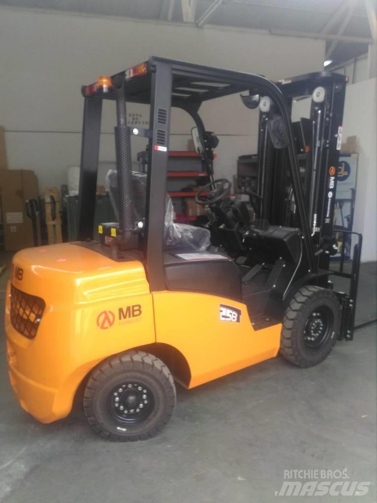  MB CPCD25T8-S4S Diesel gaffeltrucks