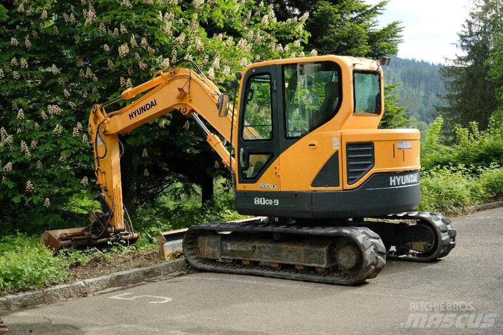 Hyundai R80CR-9 Midi-gravemaskiner 7t - 12t