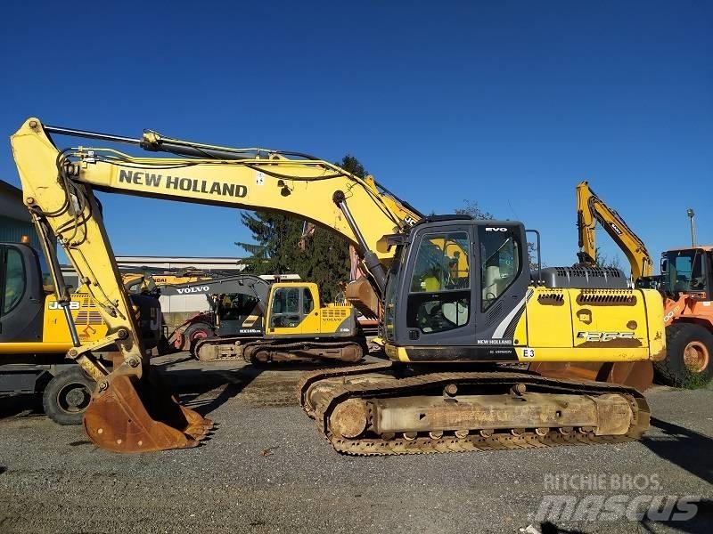 New Holland E 265 C Gravemaskiner på larvebånd