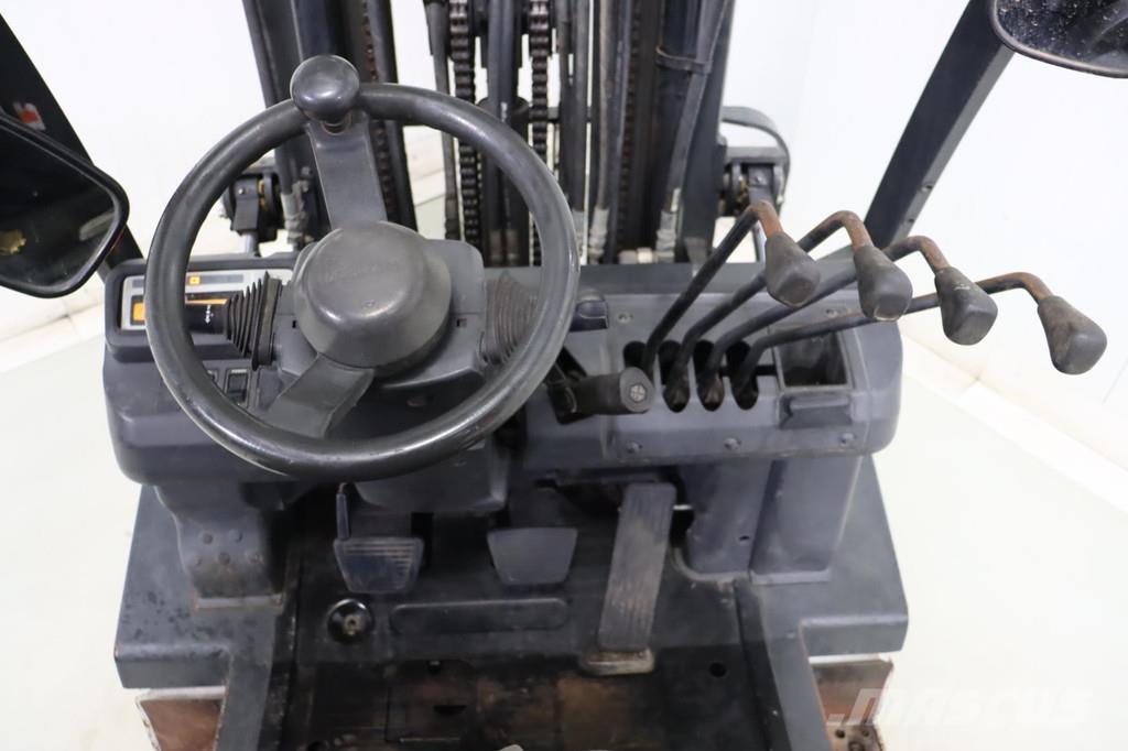 Nissan U1D2A20LQ LPG gaffeltrucks