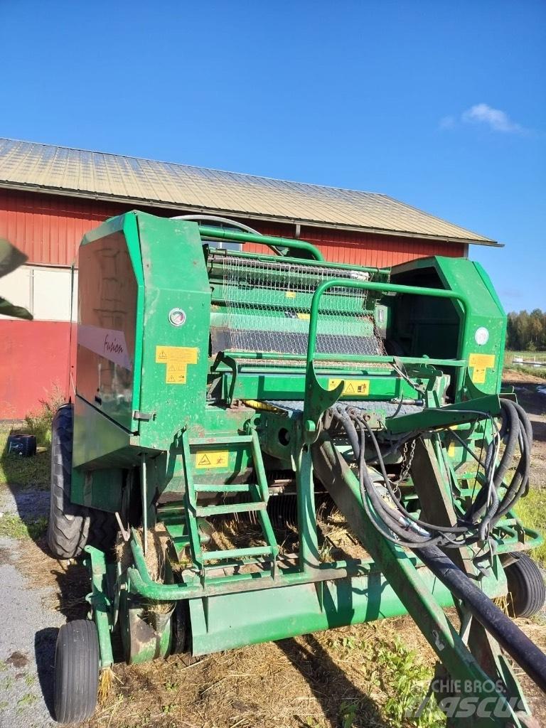 McHale Fusion 1 Rundballe-pressere