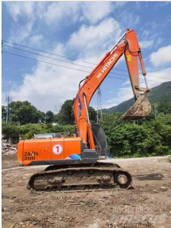 Hitachi EX 200-5 Gravemaskiner på larvebånd