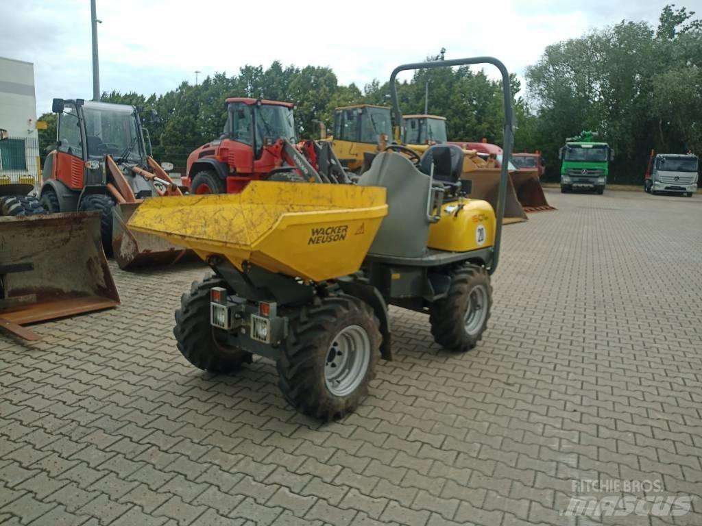 Wacker Neuson 1501 Dumpere