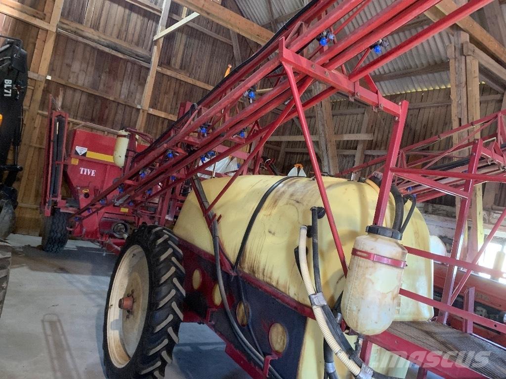 Hardi TZY 2400 Trailersprøjter